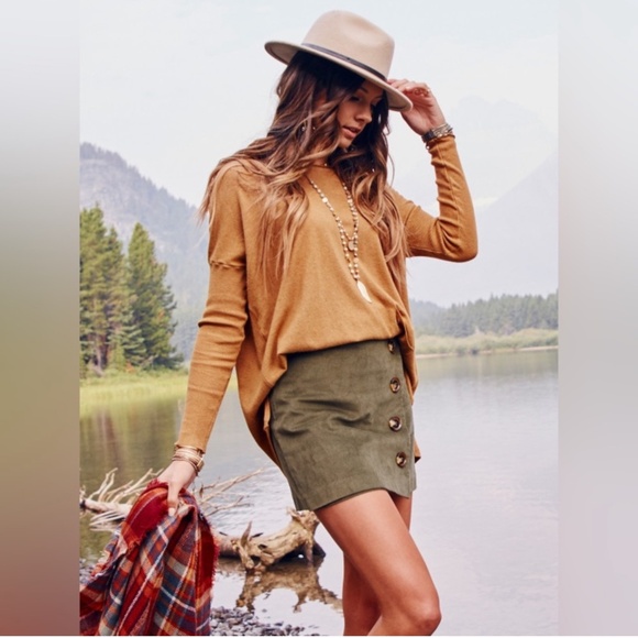 🍃Altar'd State Green Corduroy Cute As A Button Mini Skirt - Picture 1 of 6